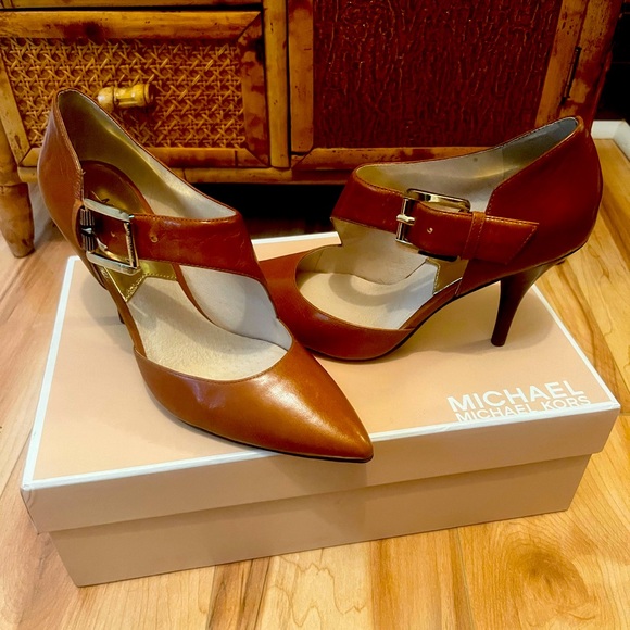 NIB Size 6.5 Michael by Michael Kors - Picture 1 of 3